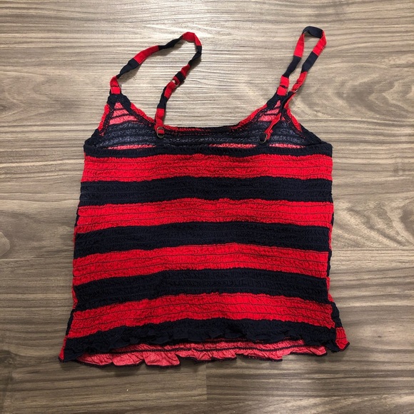 Red Tank - Picture 2 of 3